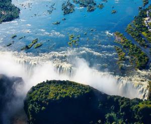 Südafrika, Simbabwe & Botswana - Tierparadies mit tosenden Wasserfällen (feste Unterkünfte)