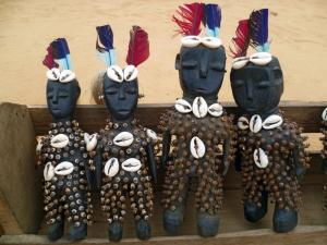 Togo • Benin • Ghana - Traditionelle Feste und mystischer Voodoozauber Togo • Benin • Ghana - Traditionelle Feste und mystischer Voodoozauber